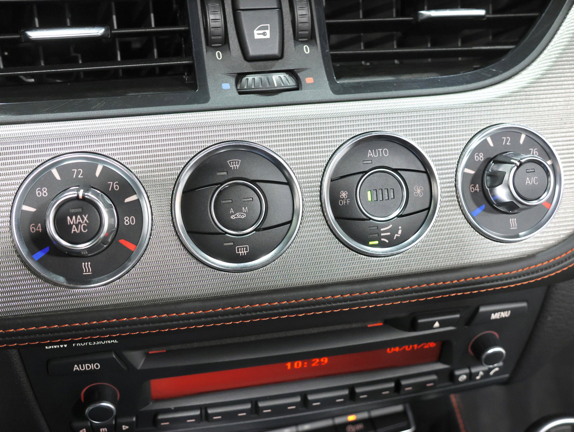 Used 2015 BMW Z4 sDrive28i image 17