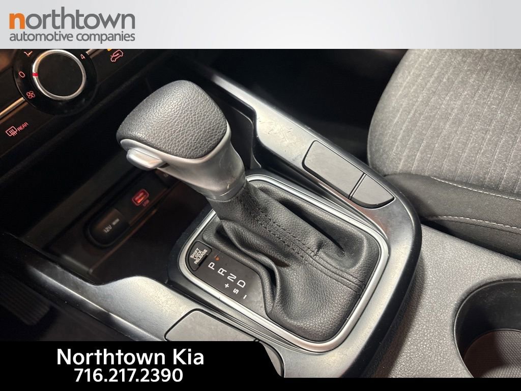 Certified 2020 Kia Soul S image 14