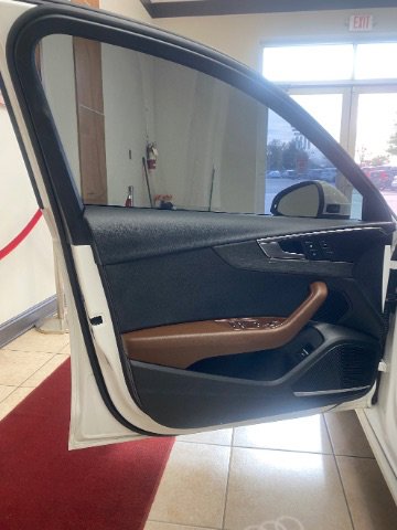 Used 2018 Audi A4 2.0T Ultra Premium Plus image 15