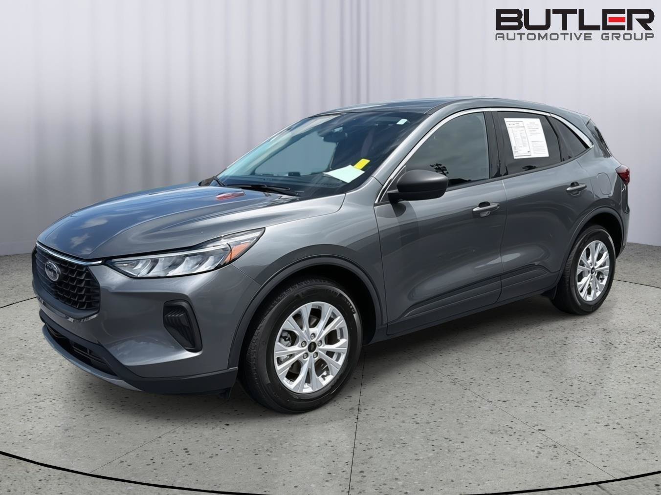 Used 2024 Ford Escape Active FWD image 2
