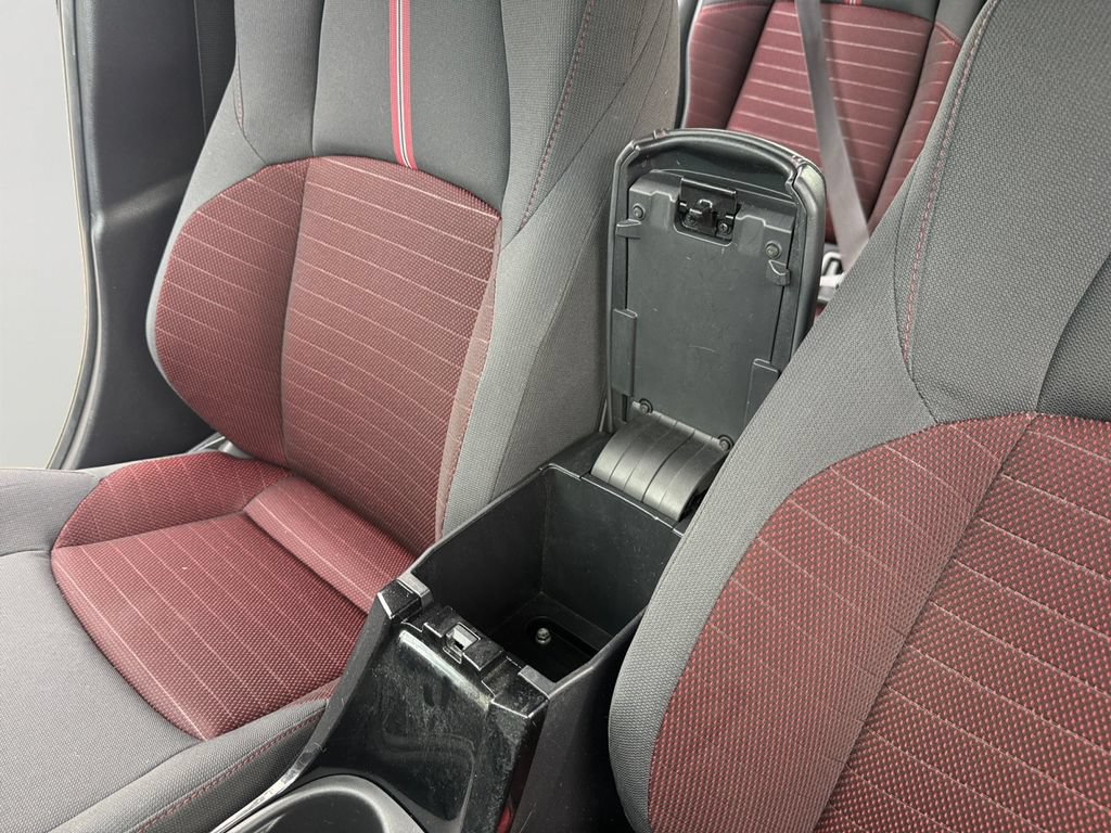 Used 2023 Toyota Corolla SE w/ Carpet Mat Package (TMS) FWD image 21