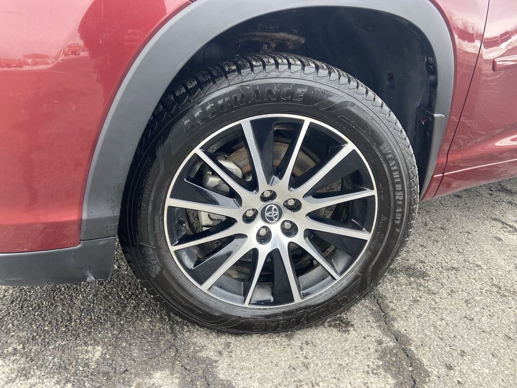 Used 2018 Toyota Highlander SE w/ Protection Package #3 image 33