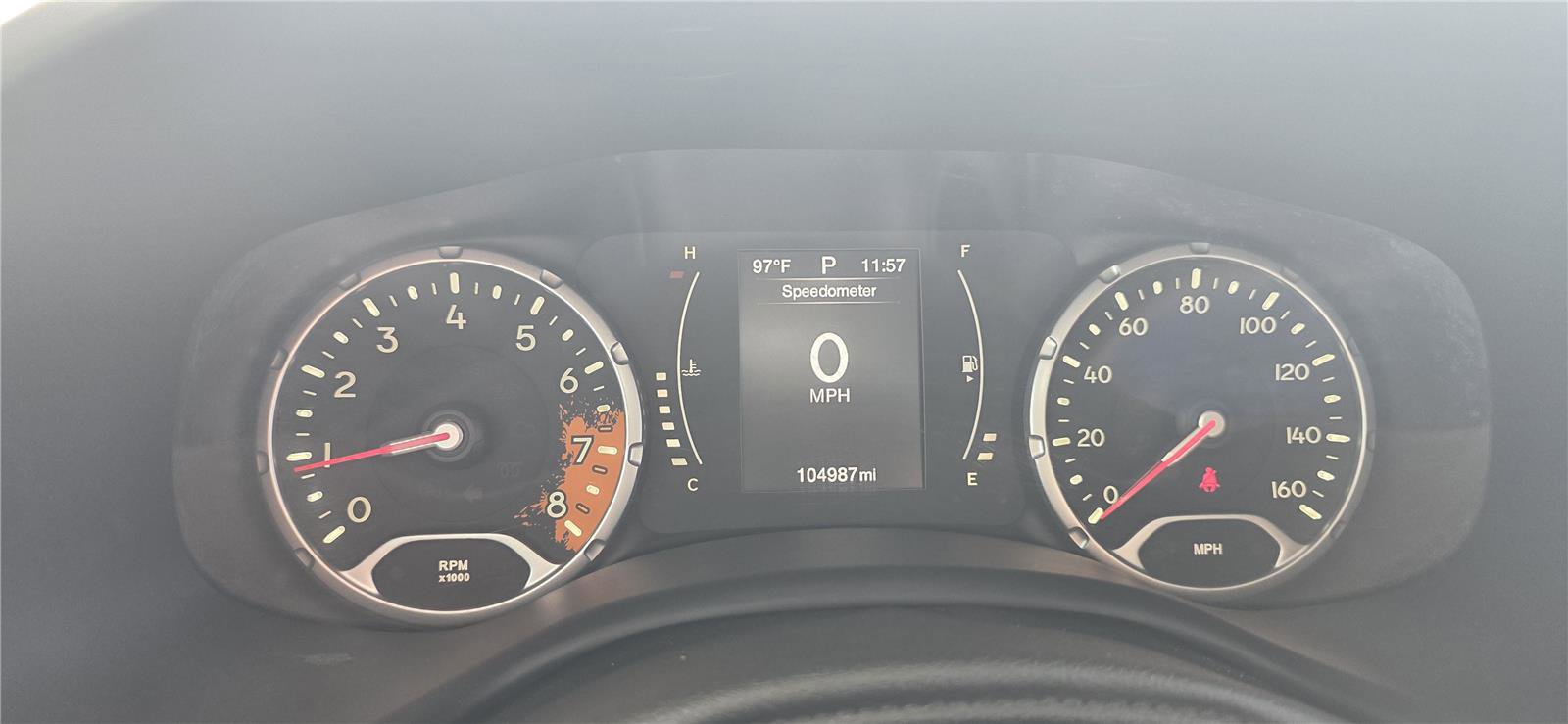 Used 2016 Jeep Renegade Latitude FWD image 15