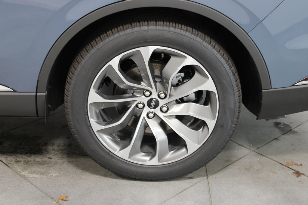 New 2025 Lincoln Aviator 2WD w/ Equipment Group 101A image 15