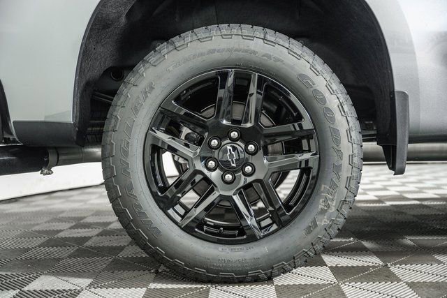 New 2026 Chevrolet Silverado 1500 Custom w/ Turbomax Blackout Package image 21