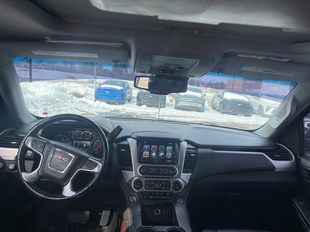 Used 2019 GMC Yukon XL SLT image 16