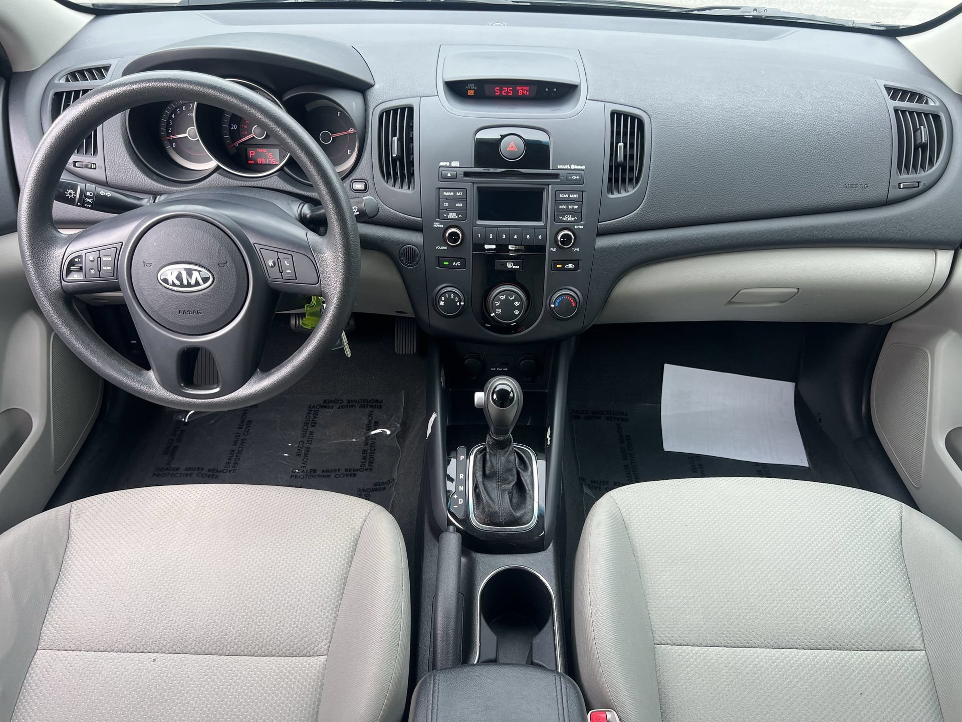 Used 2012 Kia Forte LX FWD image 2