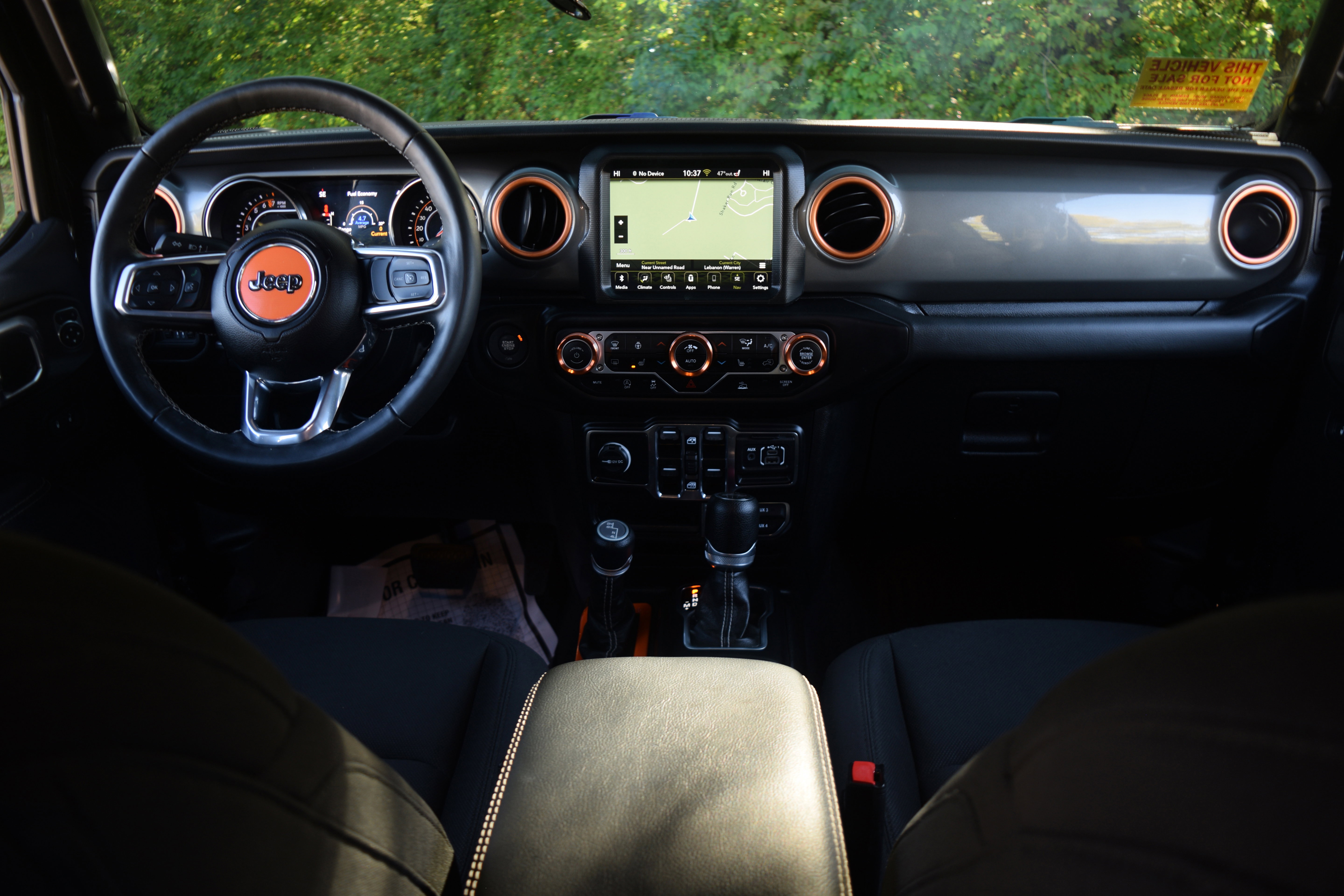 Used 2022 Jeep Wrangler Unlimited Sahara w/ Cold Weather Group image 8