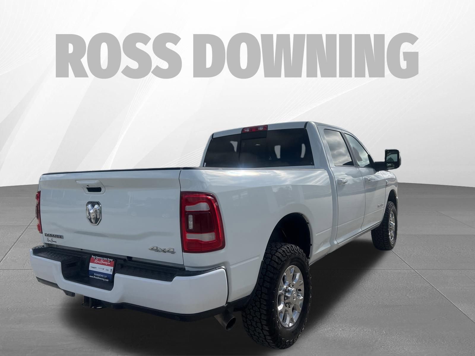 Used 2025 RAM 3500 Laramie AWD/4WD image 4