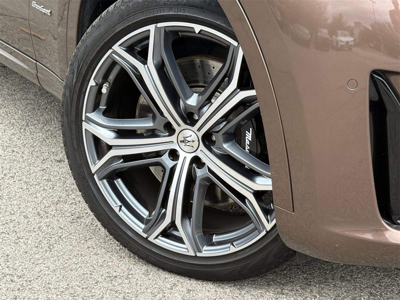 Used 2020 Maserati Levante S GranSport image 2