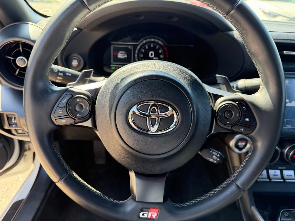 Used 2023 Toyota GR86 image 20