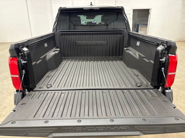Certified 2026 Toyota Tacoma SR5 RWD image 23
