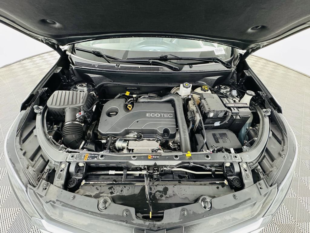 Used 2019 Chevrolet Equinox LS FWD image 27