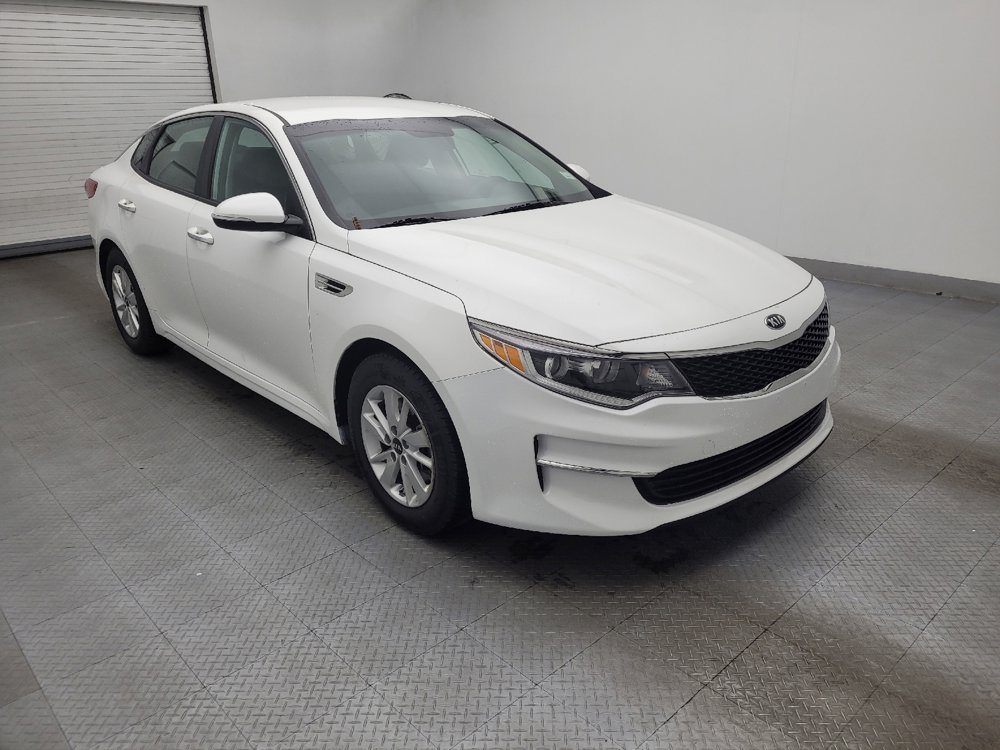 Used 2018 Kia Optima LX image 13
