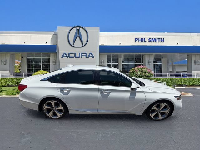 Used 2018 Honda Accord Touring image 8