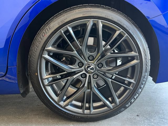 Used 2025 Lexus IS 500 RWD image 10