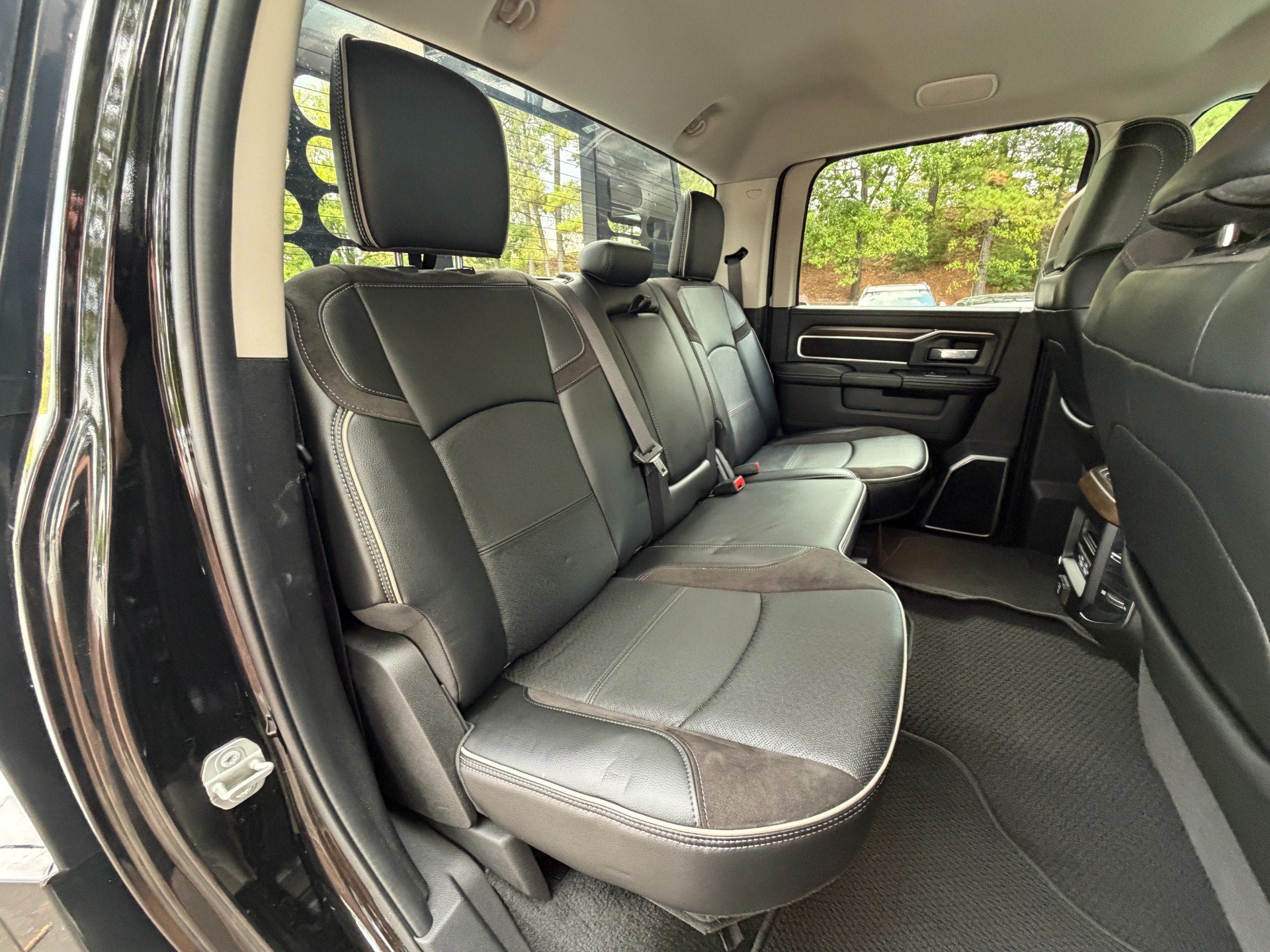 Used 2023 RAM 4500 Laramie AWD/4WD image 76