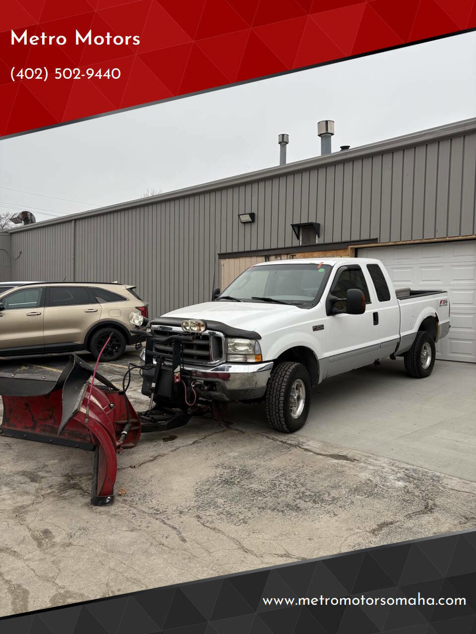 Used 2003 Ford F250 Lariat image 1