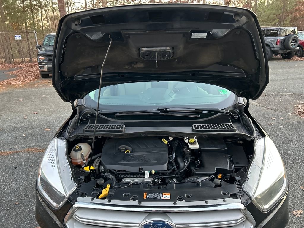 Used 2018 Ford Escape SE w/ SE Sync 3 Package image 13