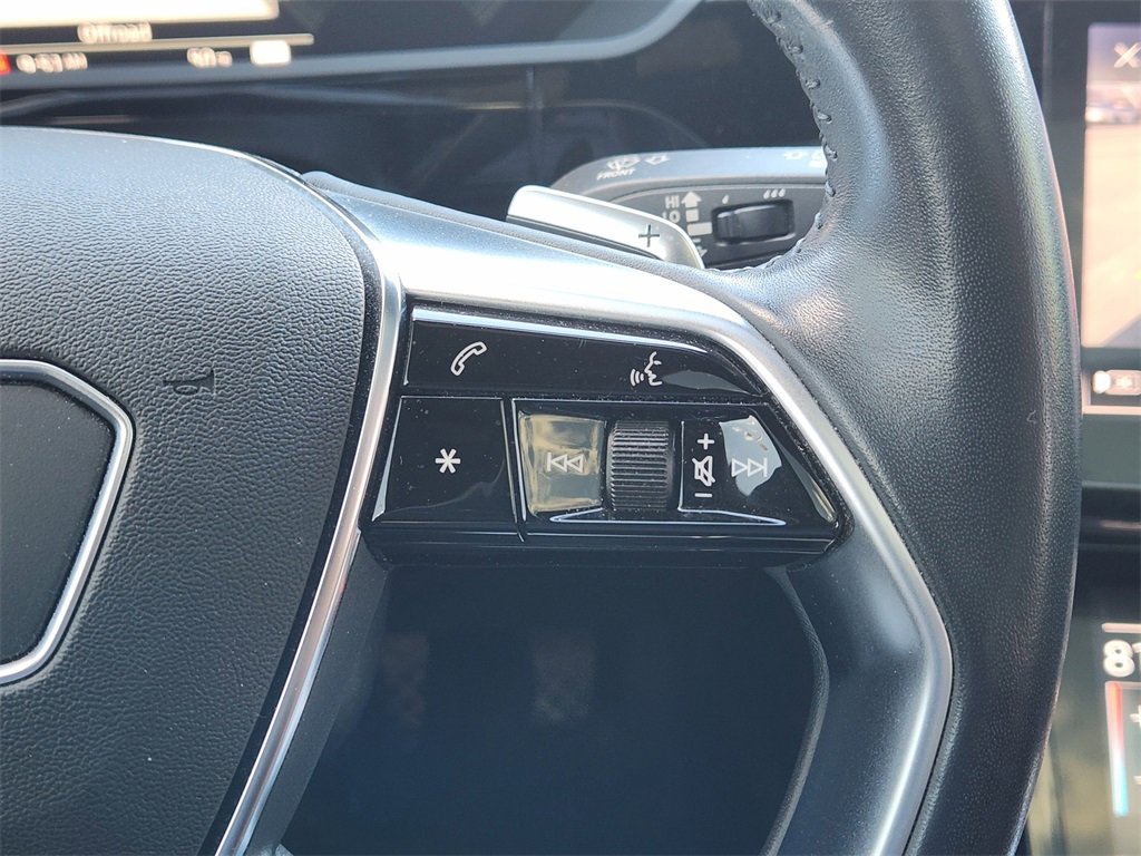 Used 2019 Audi e-tron Prestige image 30