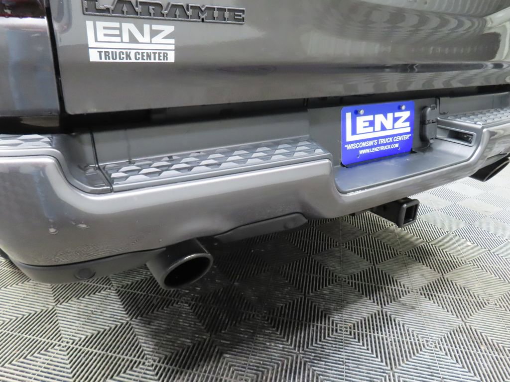 Used 2023 RAM 1500 Laramie AWD/4WD image 39