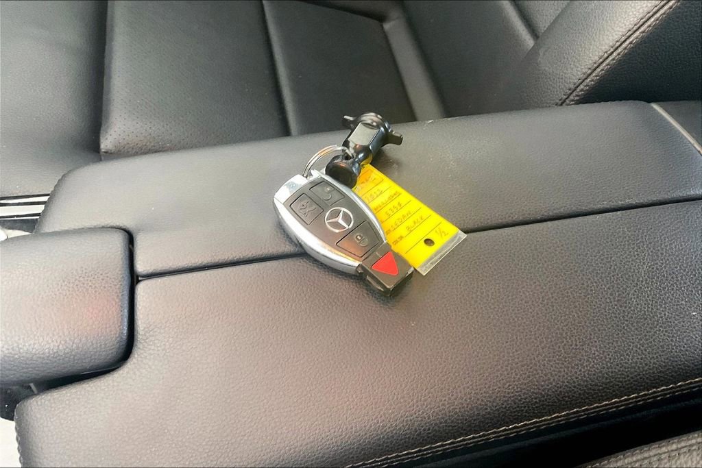 Used 2011 Mercedes-Benz E 350 Sedan image 13