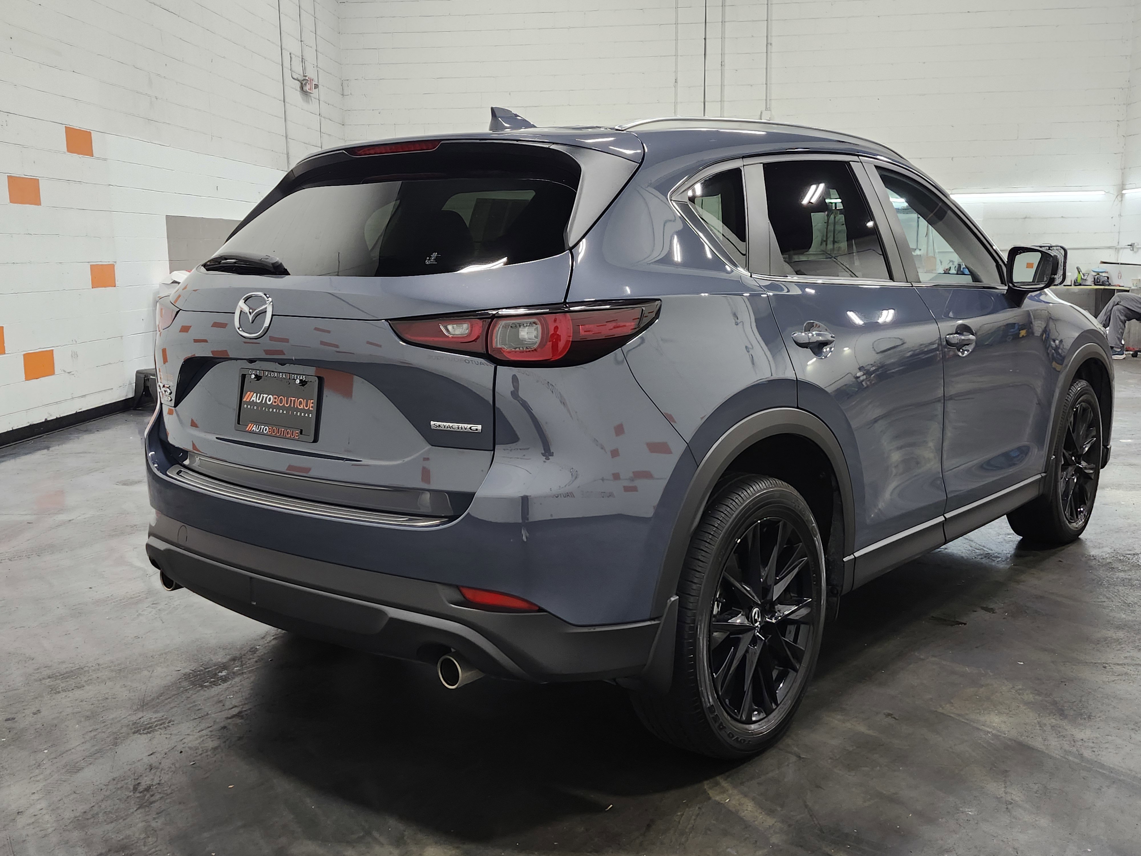 Used 2023 MAZDA CX-5 Carbon Edition image 10