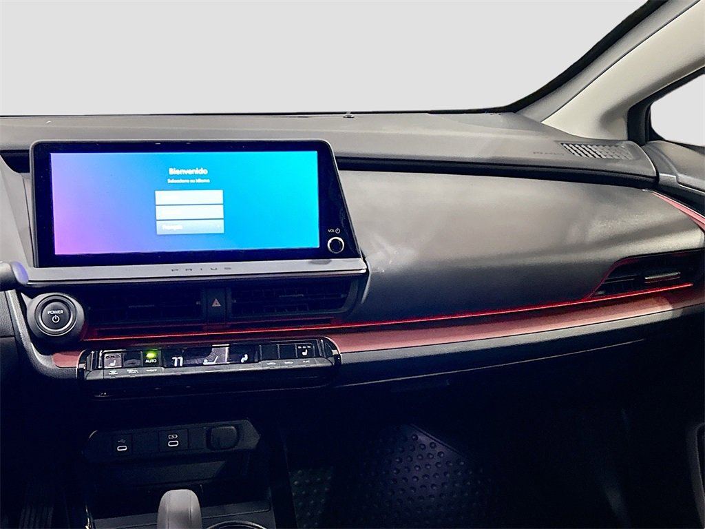 Used 2025 Toyota Prius Plug-In Hybrid image 20