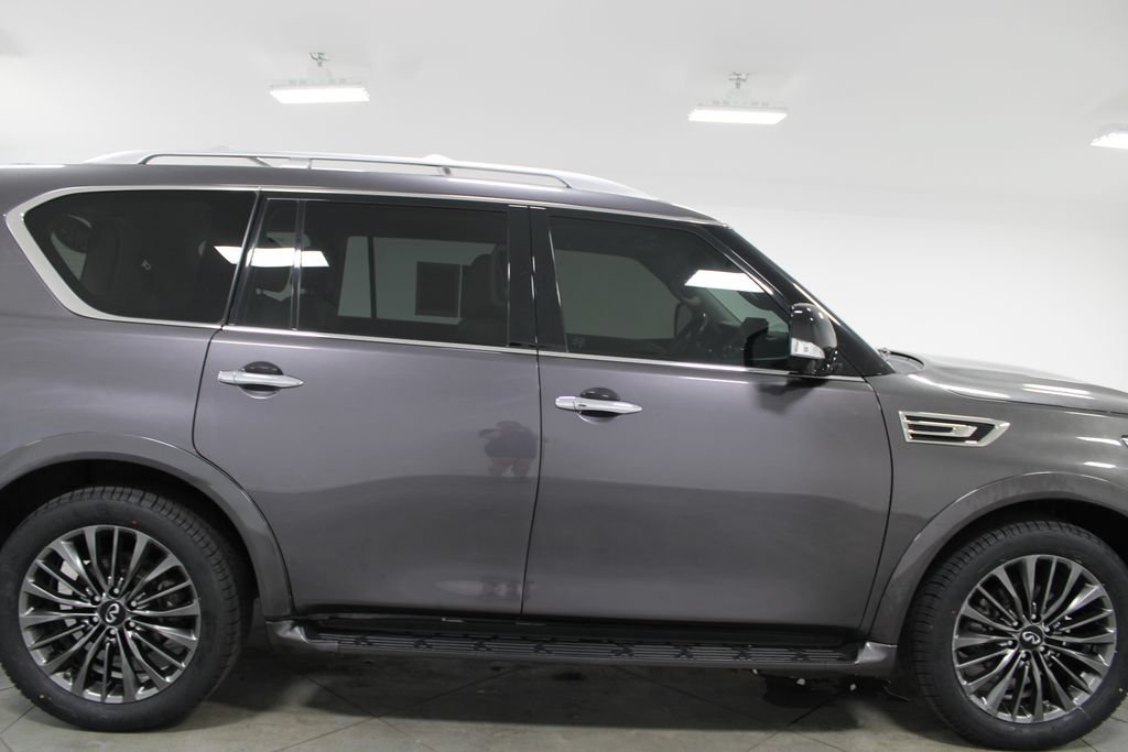 Used 2024 INFINITI QX80 Premium Select w/ Cargo Package AWD/4WD image 11
