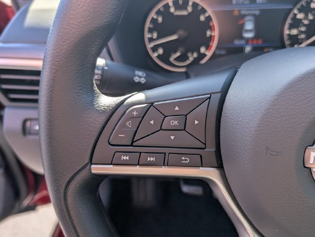 New 2026 Nissan Altima 2.5 SV FWD image 12