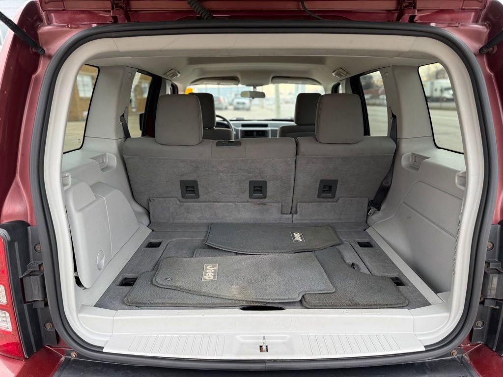Used 2008 Jeep Liberty Sport w/ Popular Equipment Group image 18