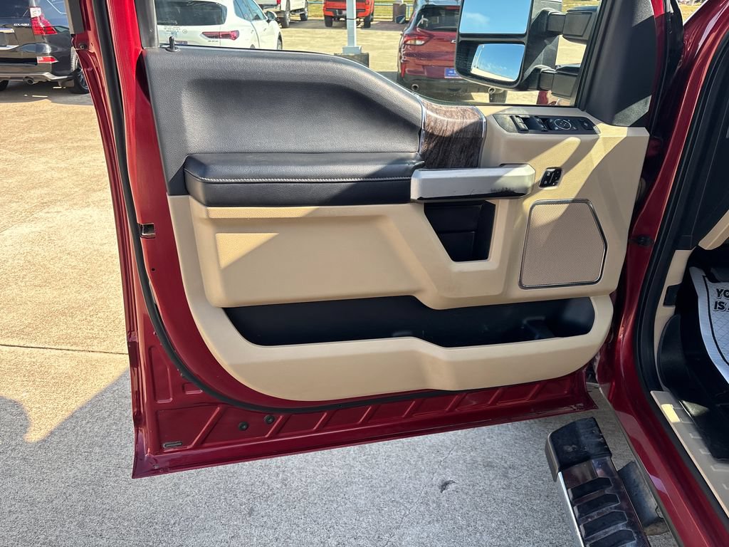 Used 2019 Ford F250 Lariat w/ Chrome Package AWD/4WD image 12
