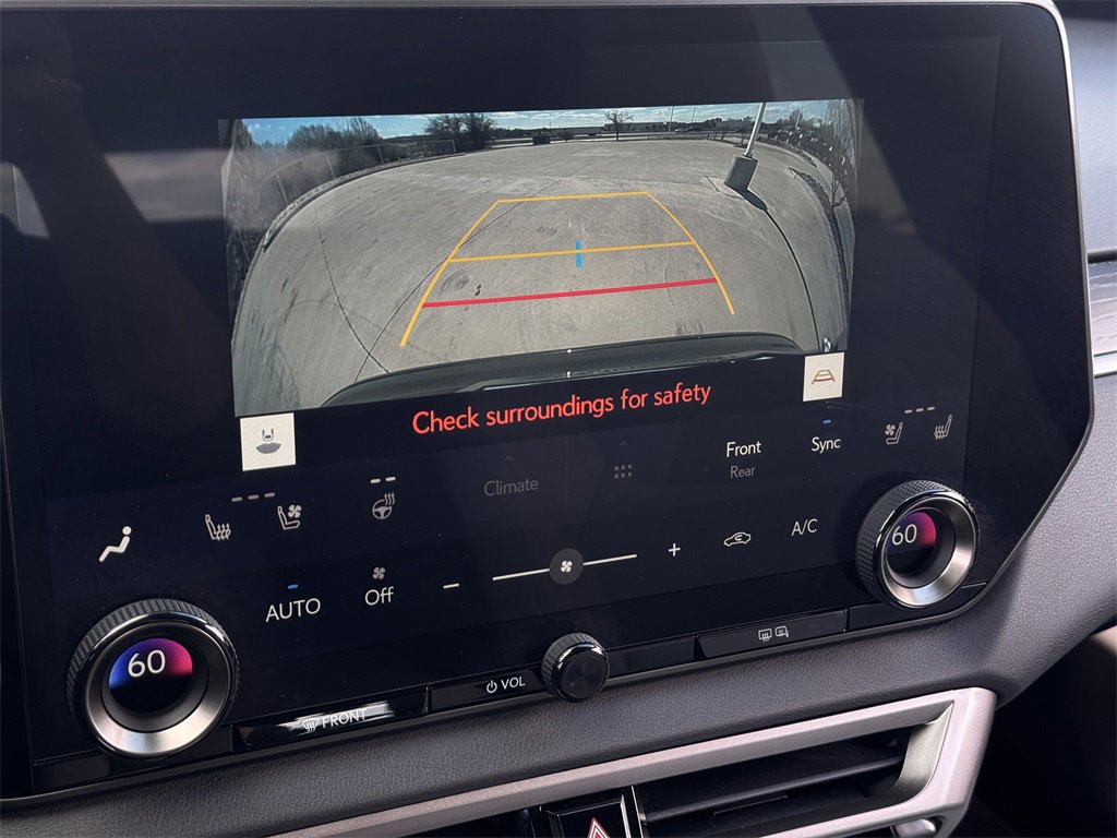 Used 2023 Lexus RX 350 Premium image 17