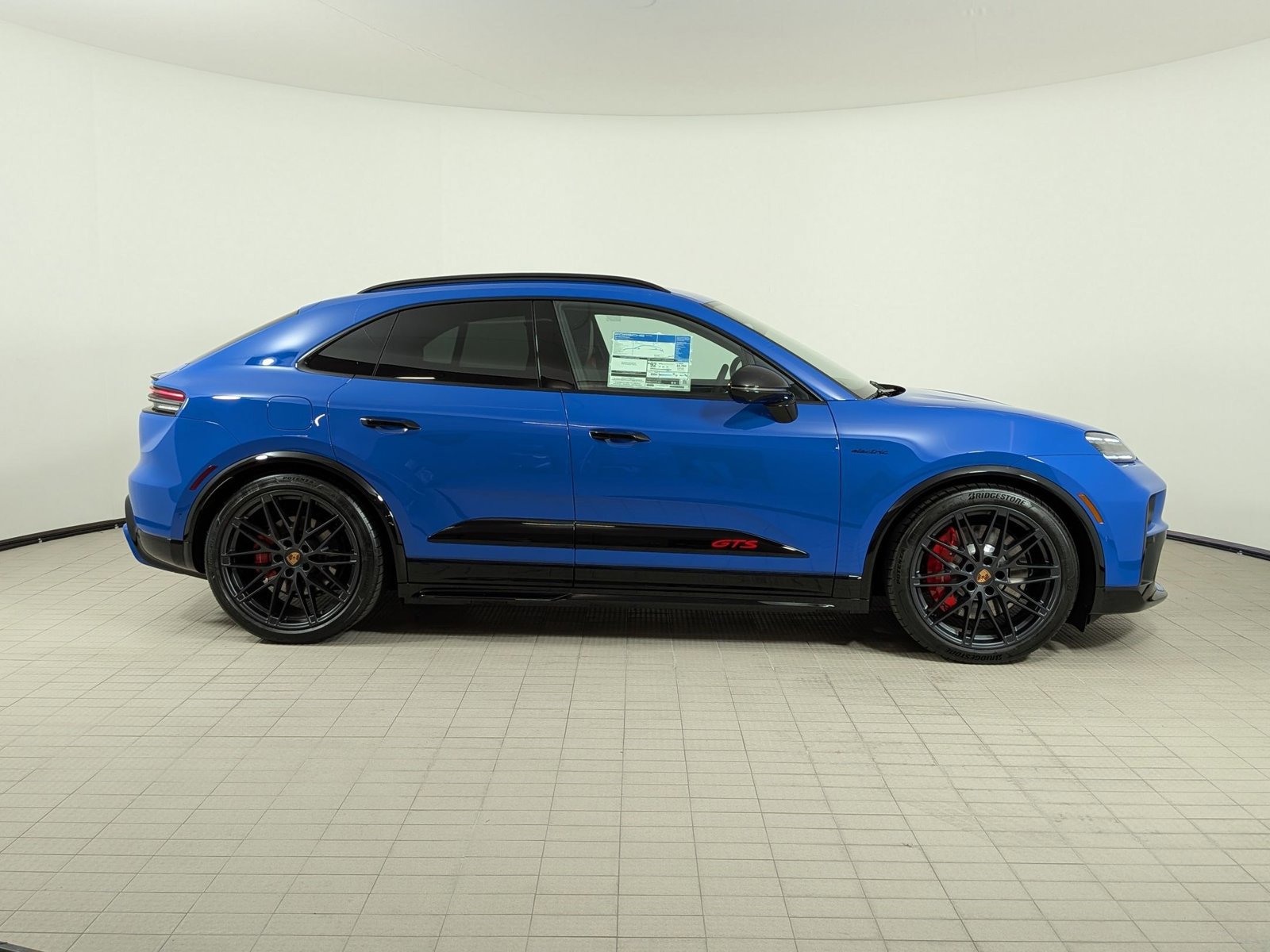 New 2026 Porsche Macan GTS Electric AWD/4WD image 8