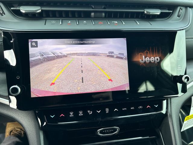 New 2026 Jeep Grand Cherokee Limited image 28