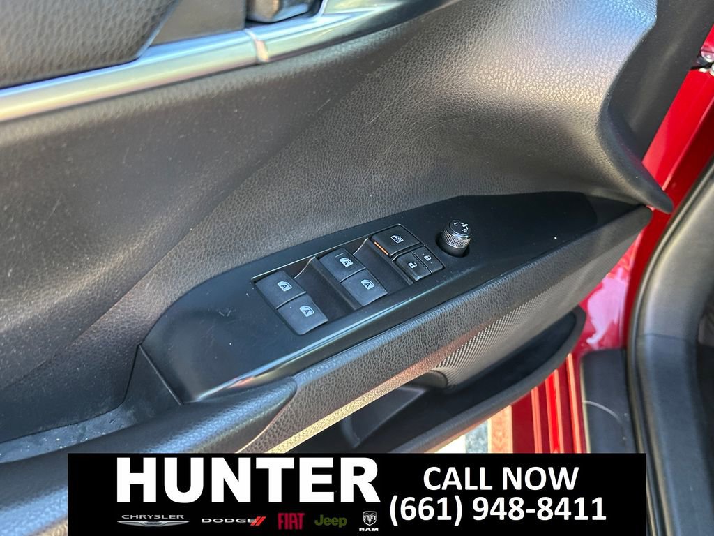 Used 2020 Toyota Camry LE w/ Carpet Mat Package FWD image 23