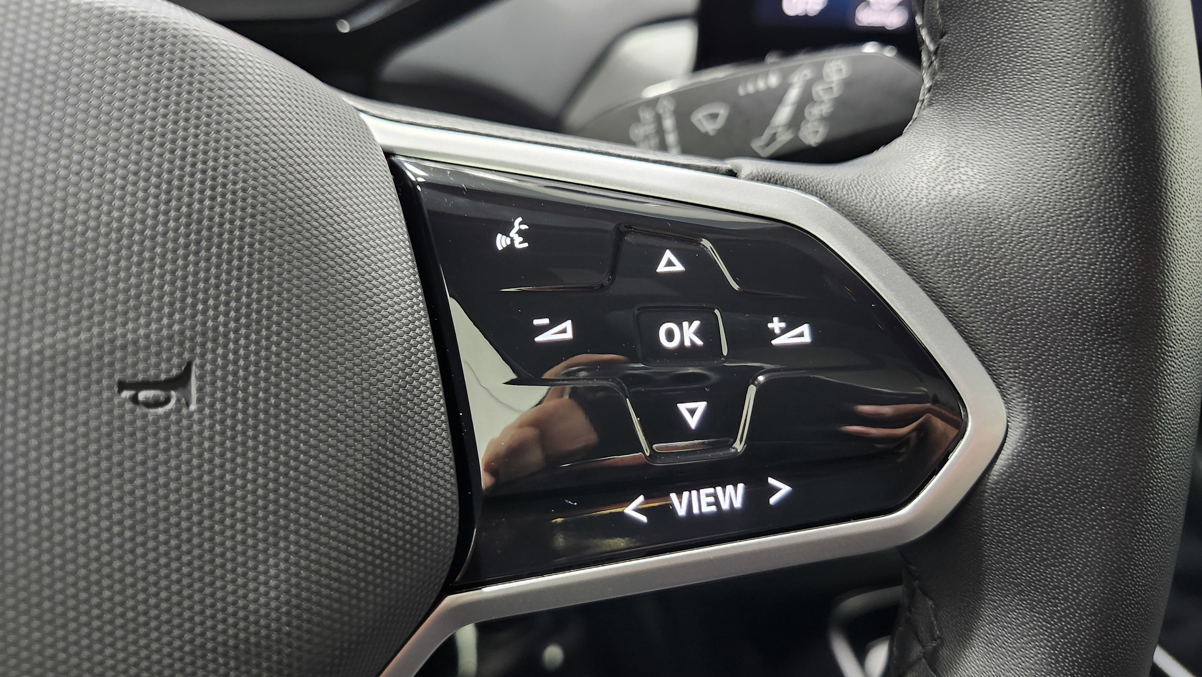 Used 2023 Volkswagen ID.4 Pro S image 35