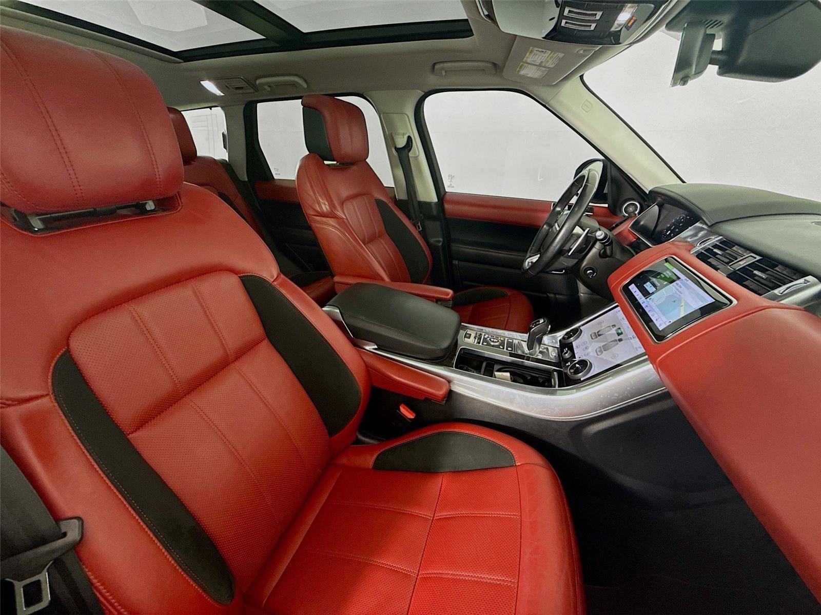 Used 2018 Land Rover Range Rover Sport Supercharged image 23