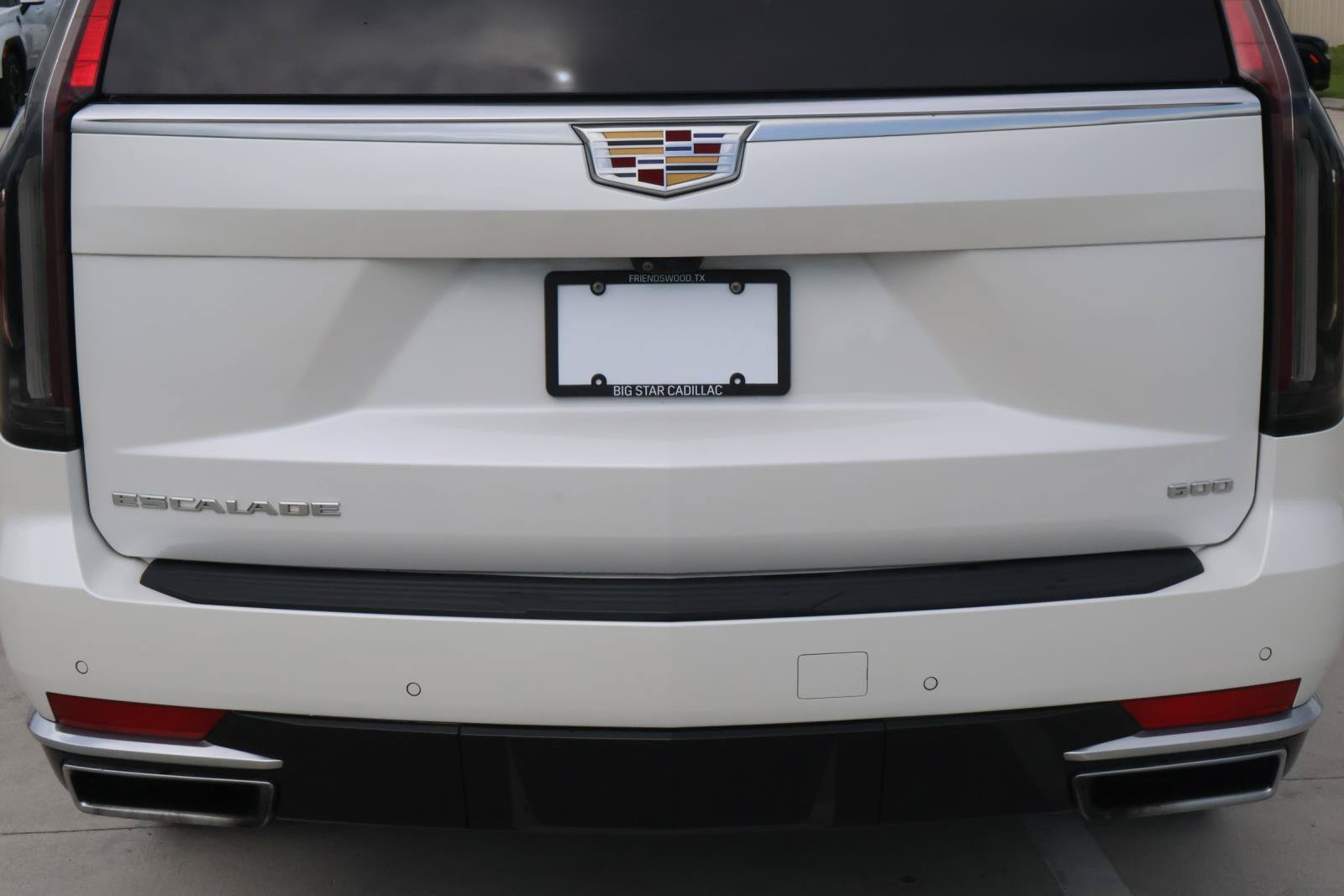 Certified 2024 Cadillac Escalade ESV Premium Luxury RWD image 10
