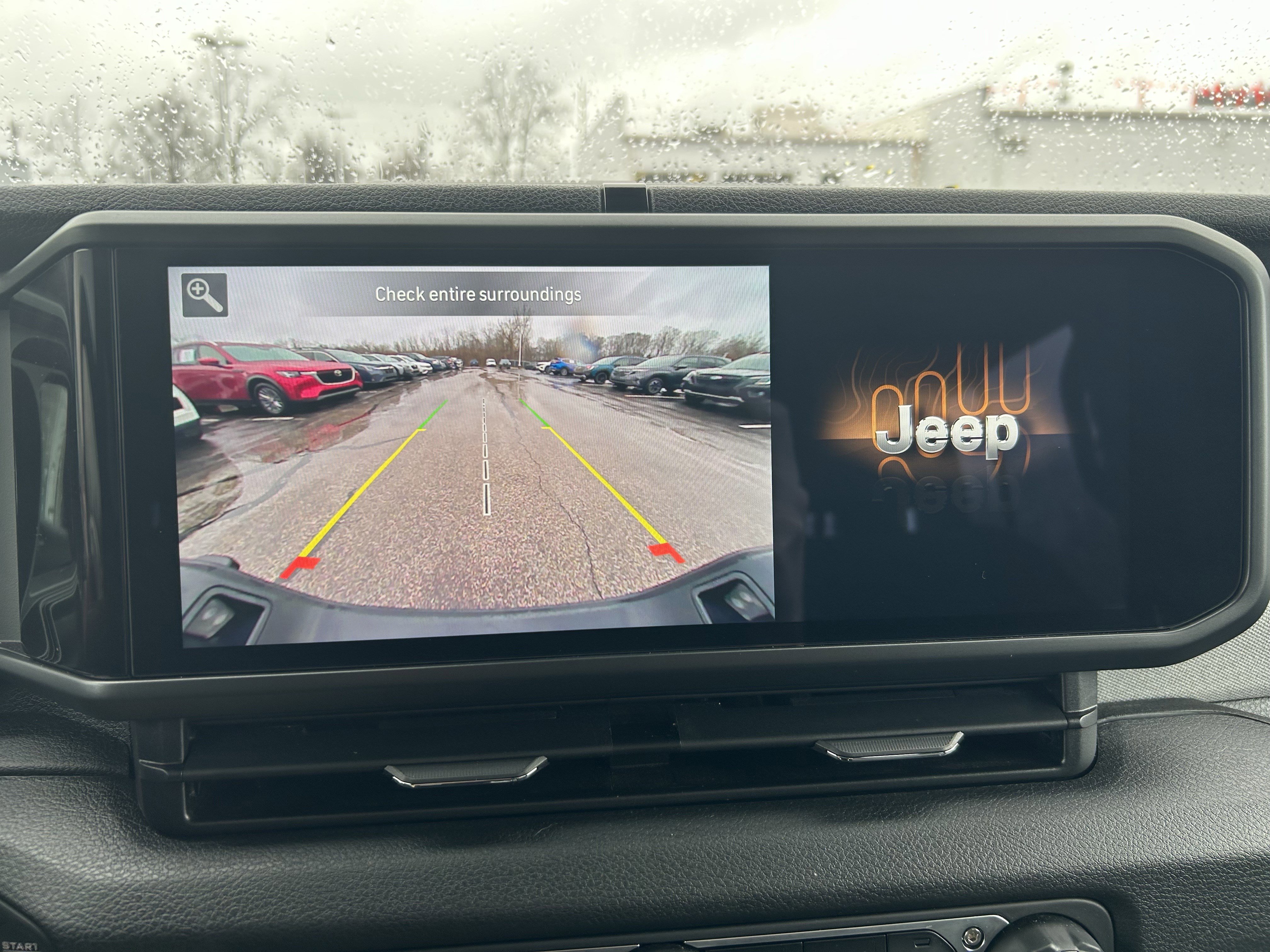 Used 2024 Jeep Gladiator Sport image 14