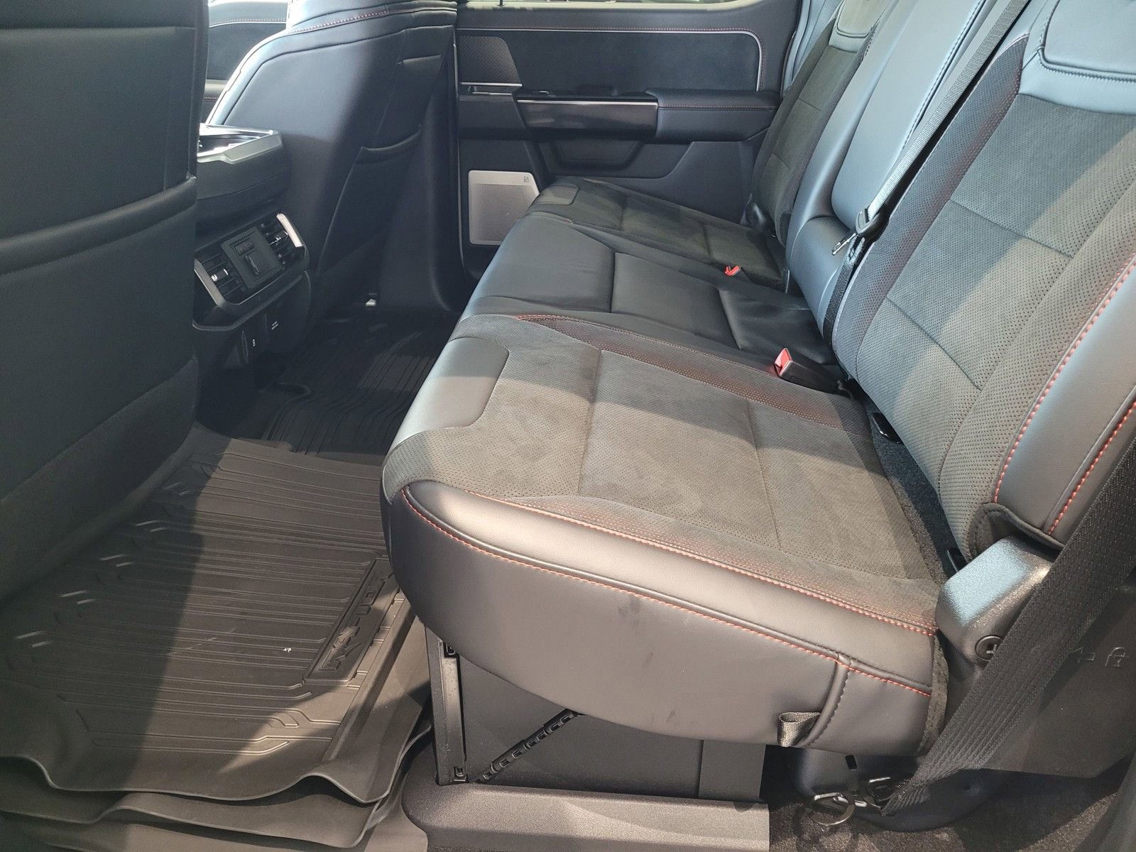 New 2026 Ford F150 Raptor w/ Equipment Group 803A Raptor R image 7