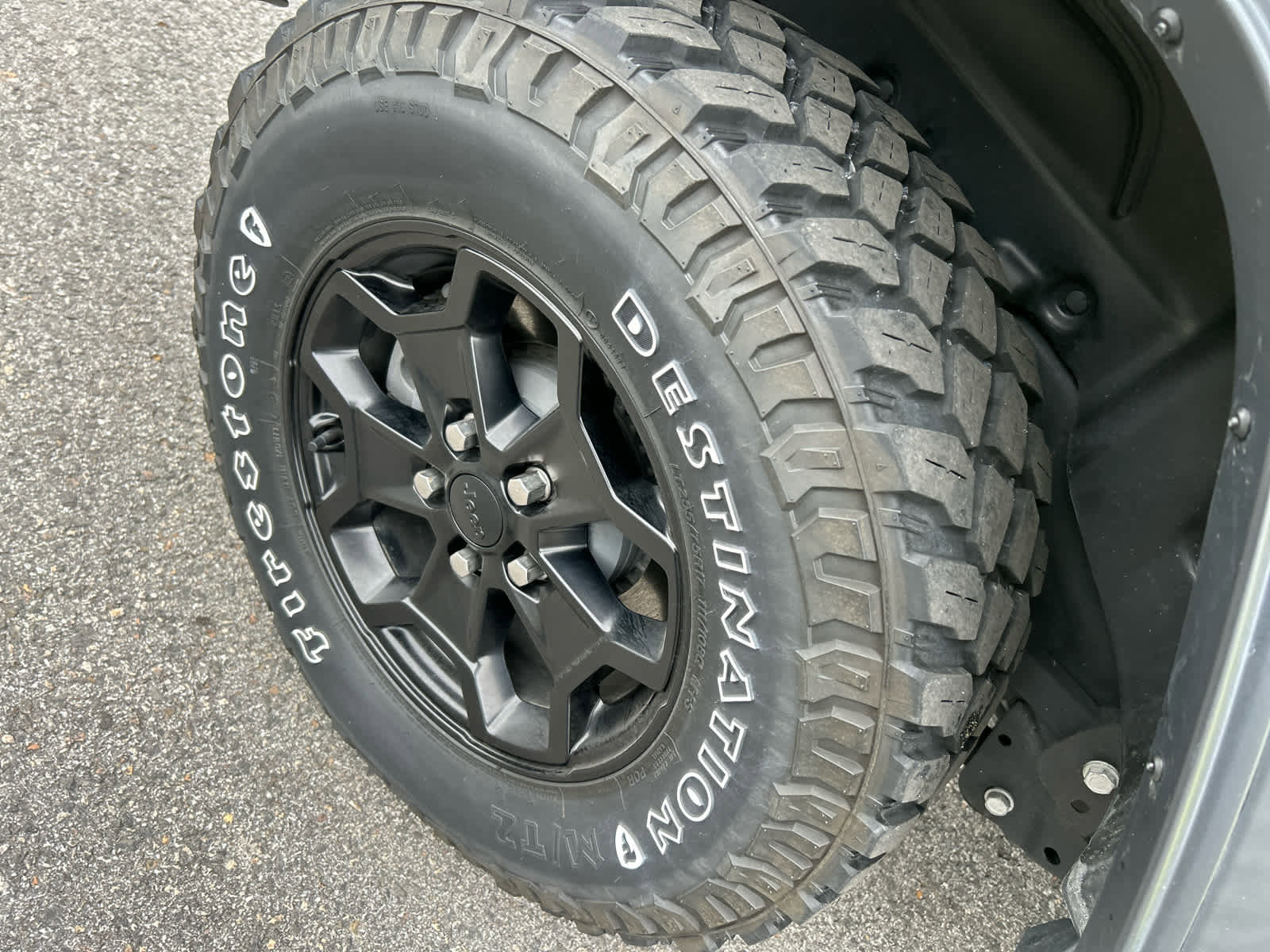 Used 2023 Jeep Wrangler Unlimited w/ Cold Weather Group image 16