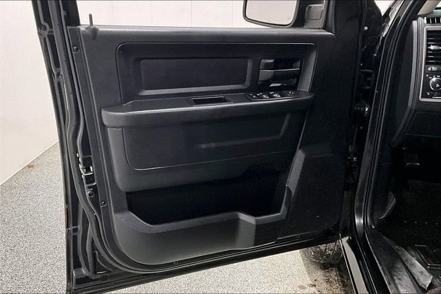 Used 2015 RAM 1500 Express image 22