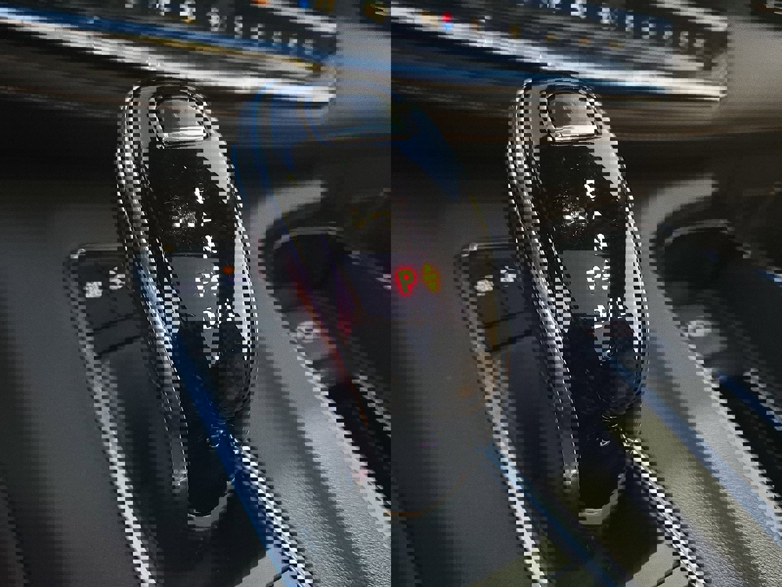 Used 2023 Cadillac Escalade Premium Luxury image 16