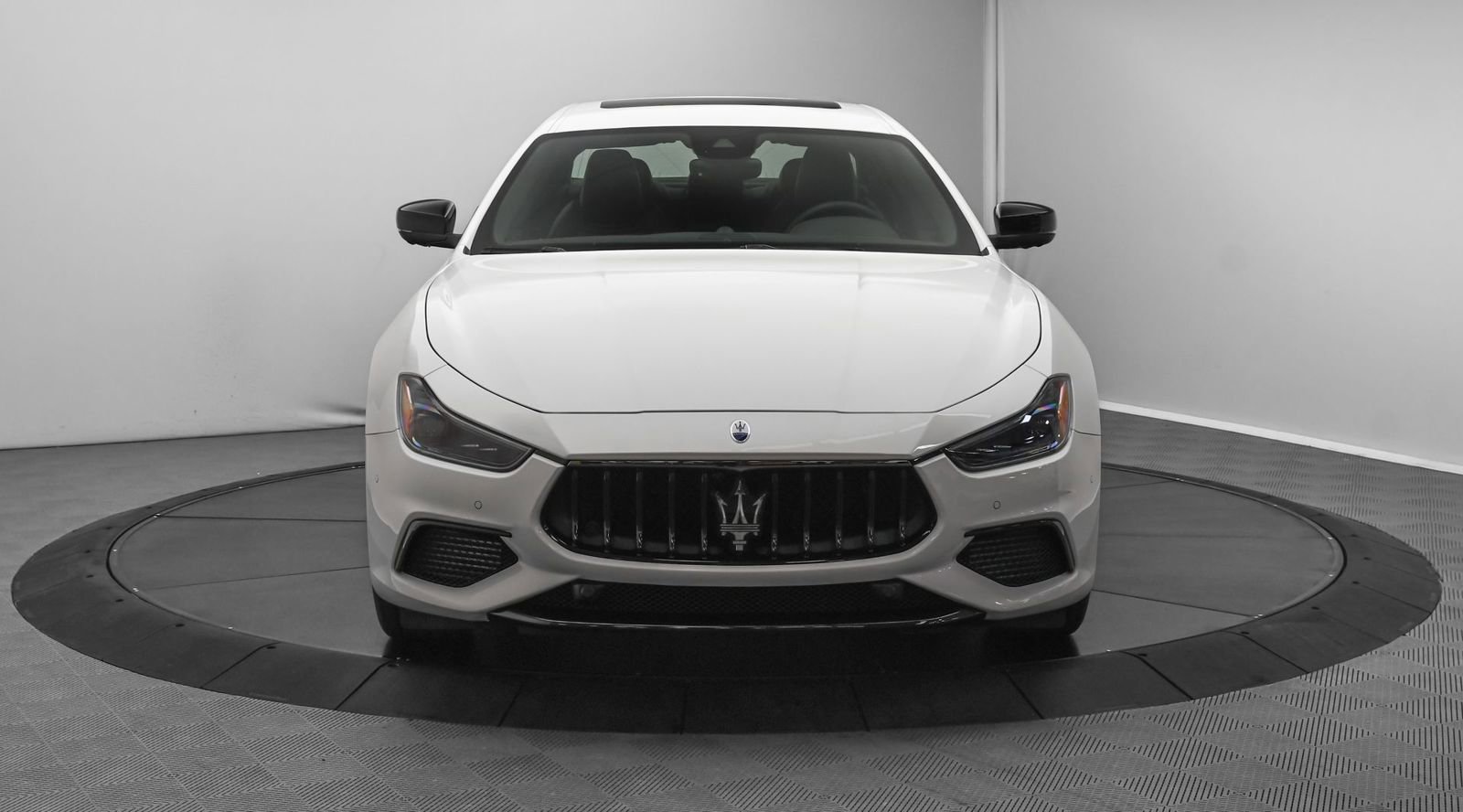 New 2024 Maserati Ghibli Modena Ultima Q4 image 2