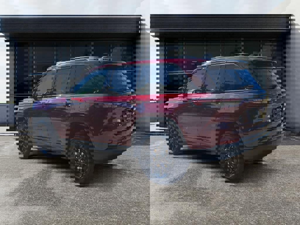 New 2025 Jeep Grand Cherokee Altitude image 5