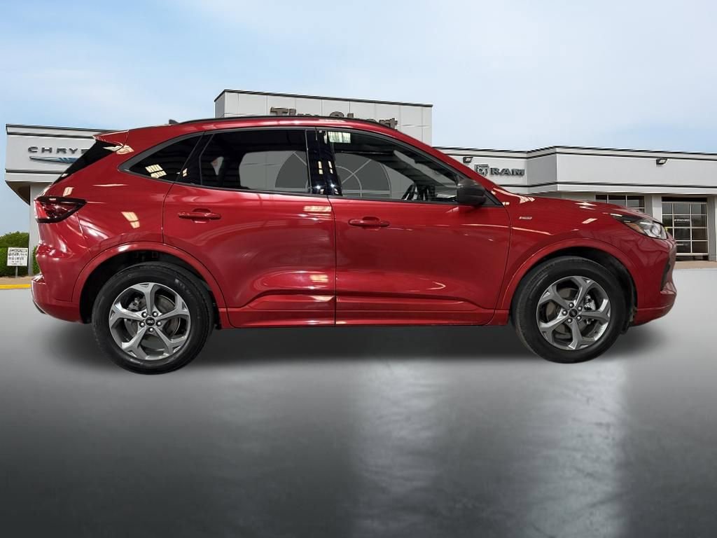 Used 2023 Ford Escape ST-Line w/ Tech Pack #1 image 6