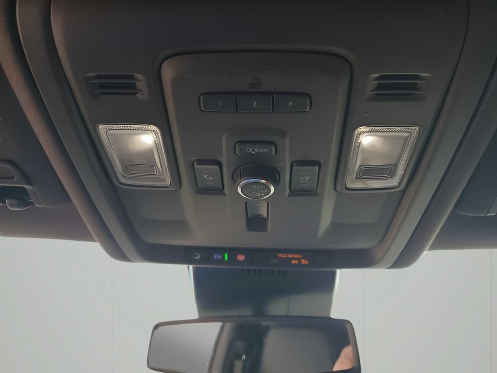 Certified 2023 GMC Yukon XL Denali AWD/4WD image 46