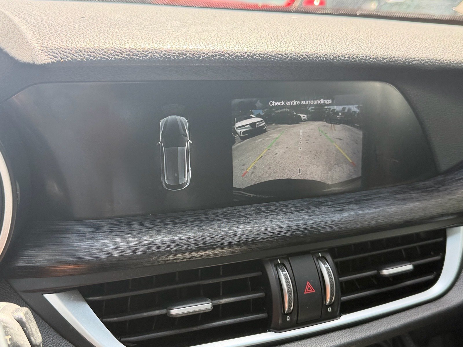 Used 2023 Alfa Romeo Stelvio Sprint RWD image 25
