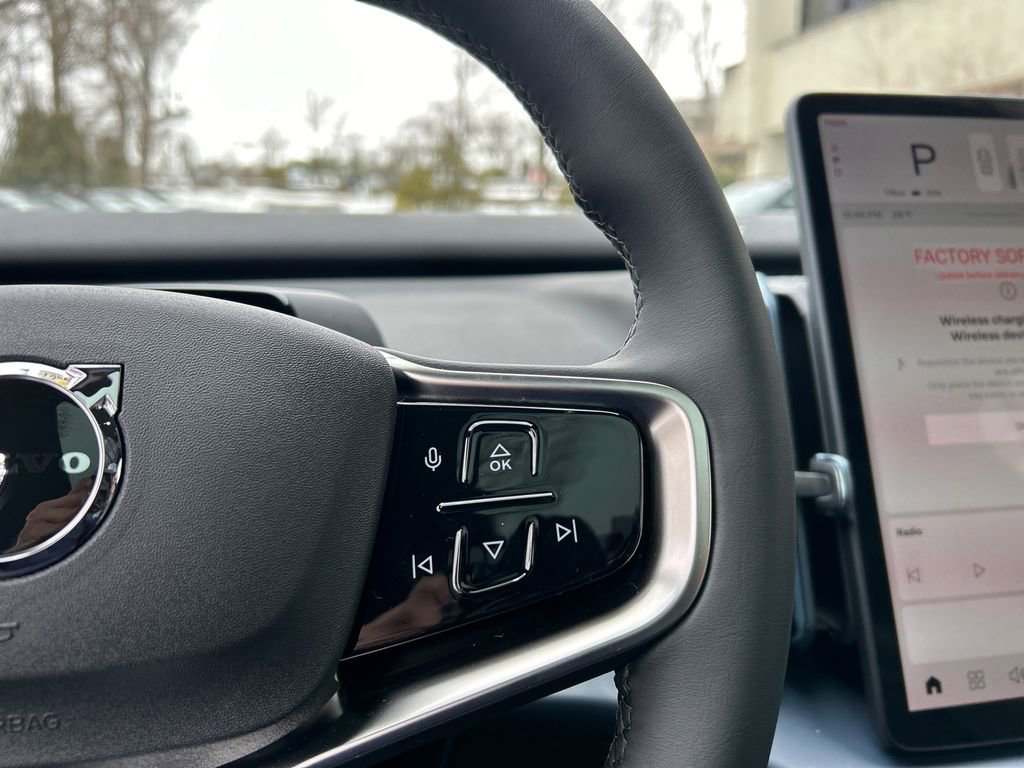 New 2026 Volvo EX30 Plus w/ Climate Package image 14